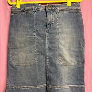 Denim Skirt with Front Pockets